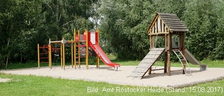 Spielplatz - Goorstorf - in der Gemeinde Bentwisch mit 2 Kletteranlage