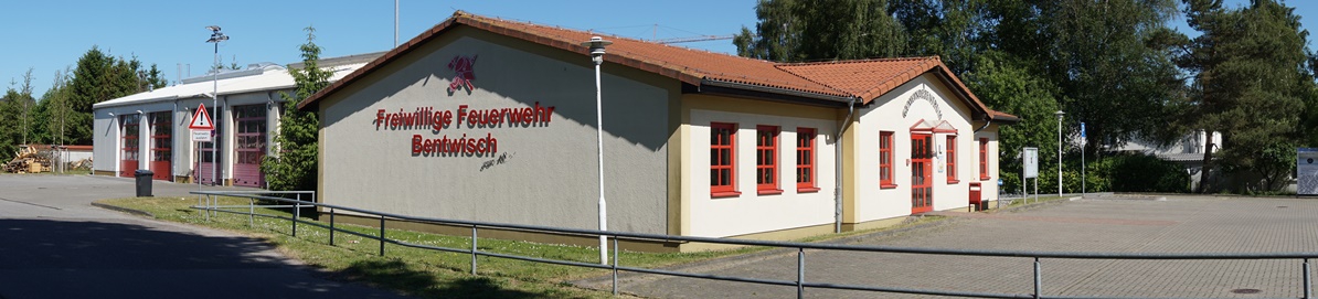 Bewi-panoramabild-Feuerwehr-alts Gemeindehaus