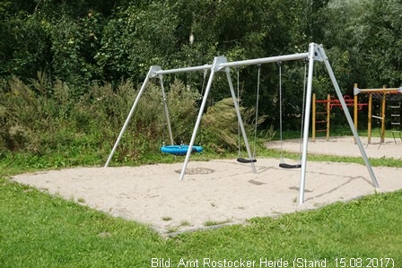 Spielplatz - Goorstorf - in der Gemeinde Bentwisch - Kombischaukelgerät 