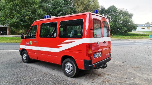 gebrauchter Mannschaftstranssportwagen -VW LT 28 Bild 3 